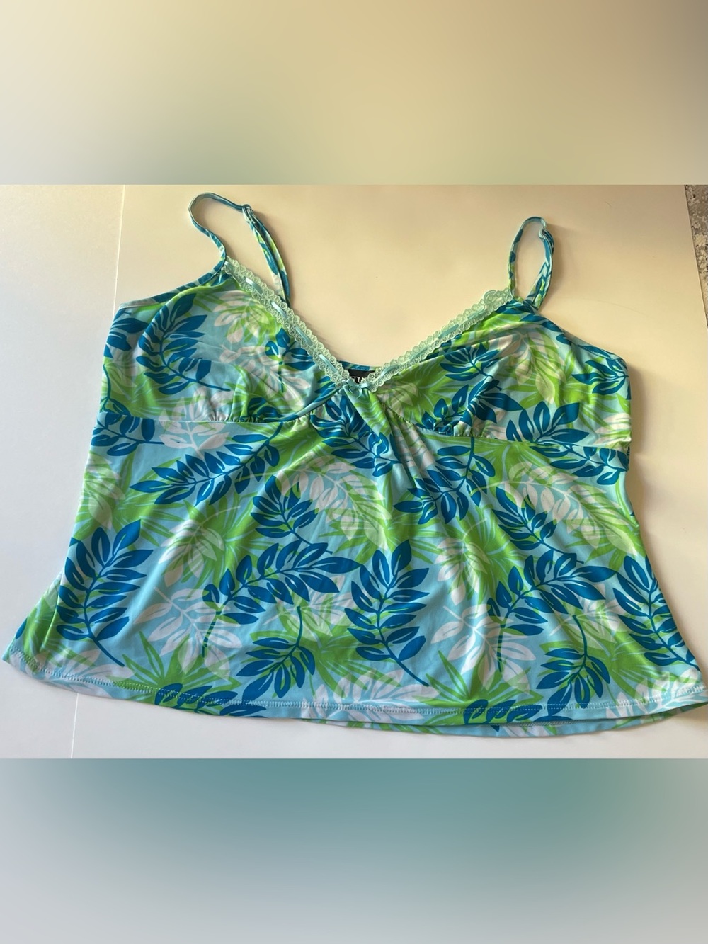 Studio Donatella Tropical Leaf Lace-Trim Camisole in Blue & Green
